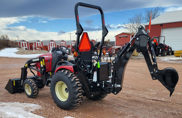 2023 Yanmar SA425 tractor with loader and backhoe-24HP