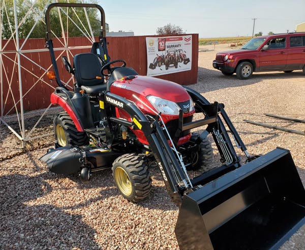2020 Yanmar SA221 tractor with loader and a mid-mount mower - 21HP - 4WD