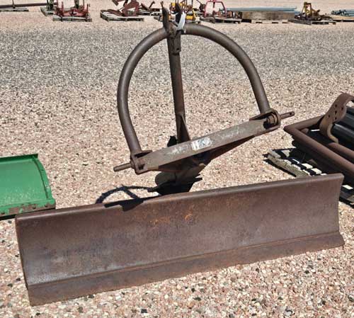 Used 
						 6 foot Adjustable Blade